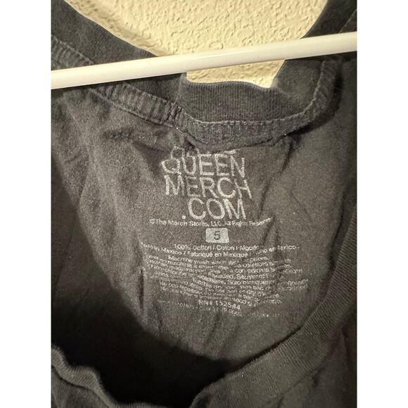 Alaska 5000 Drag Queen Shirt Torrid Size 5 - Picture 2 of 2